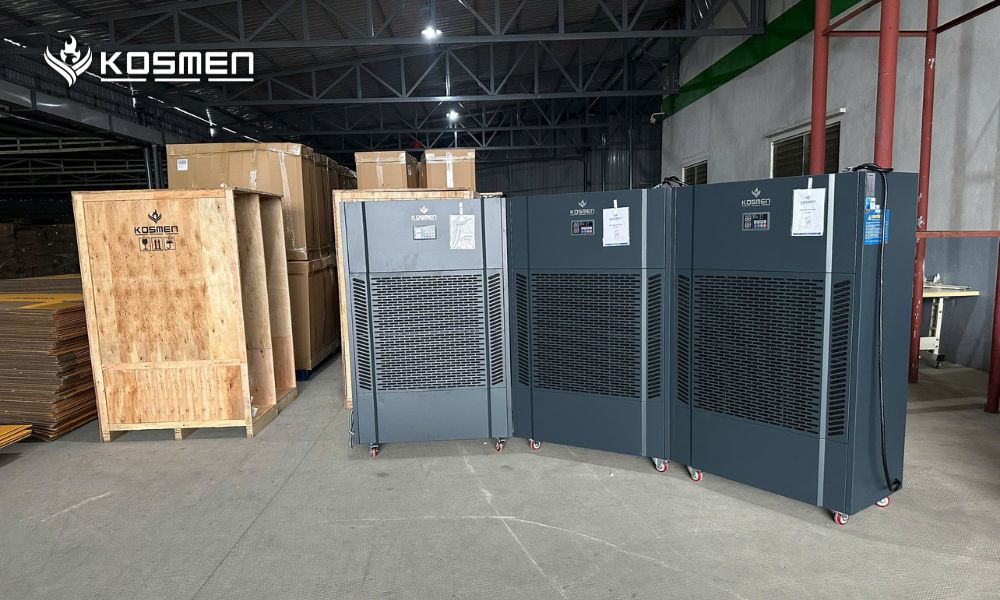 Kosmen tiến hành bàn giao 4 máy hút ẩm Kosmen KM-480S cho Công ty Innoflow Vina