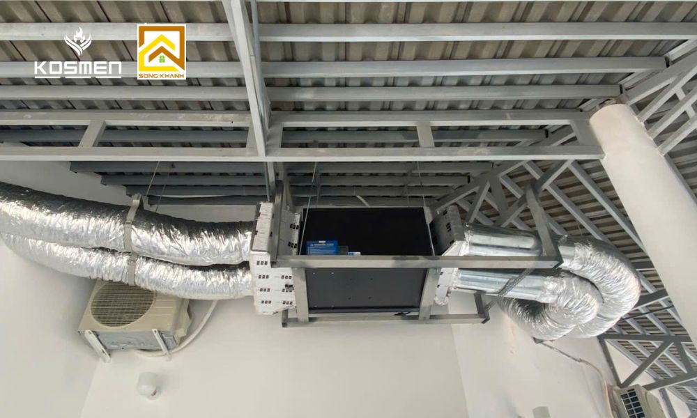 Máy hút ẩm âm trần Kosmen KM-180DS được cài đặt độ ẩm theo thống nhất ban đầu