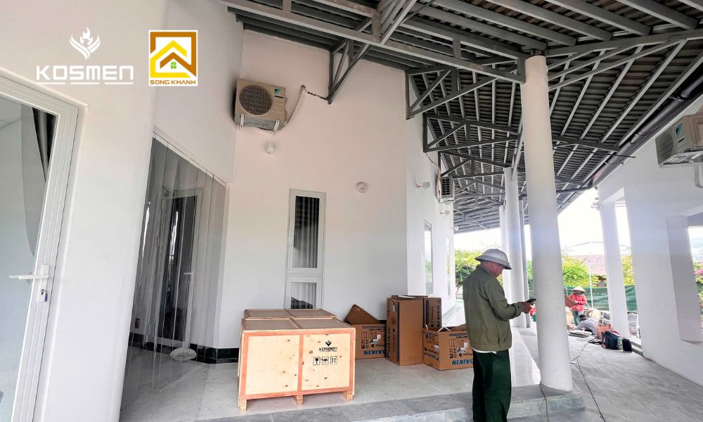 Máy hút ẩm âm trần Kosmen KM-180DS tại Chùa Chánh Đẳng Giác