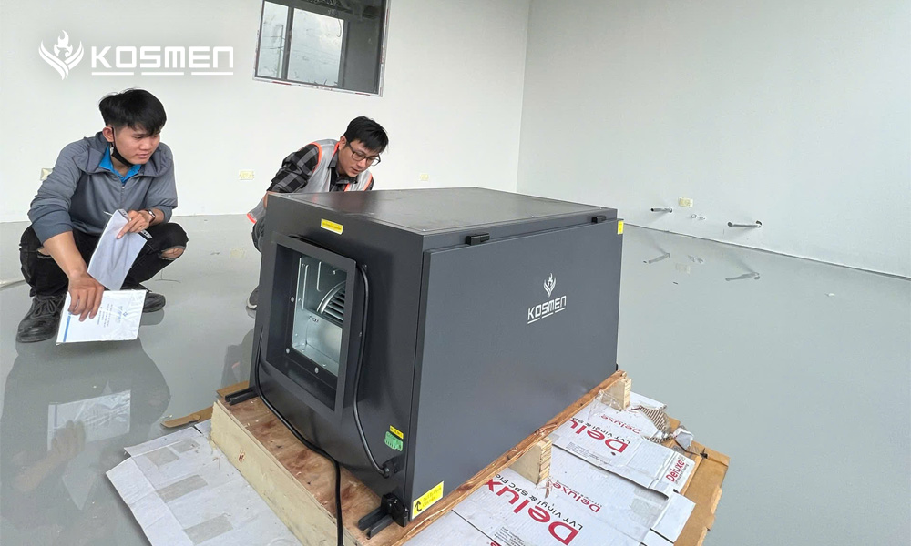 The Kosmen KM-180DS provides comprehensive dehumidification, ensuring the building&rsquo;s aesthetics