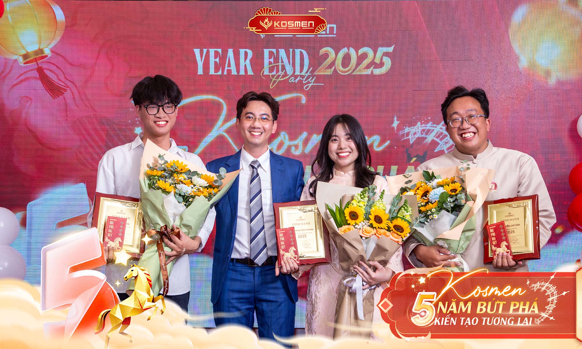 Hạng mục nhân viên xuất sắc năm 2025