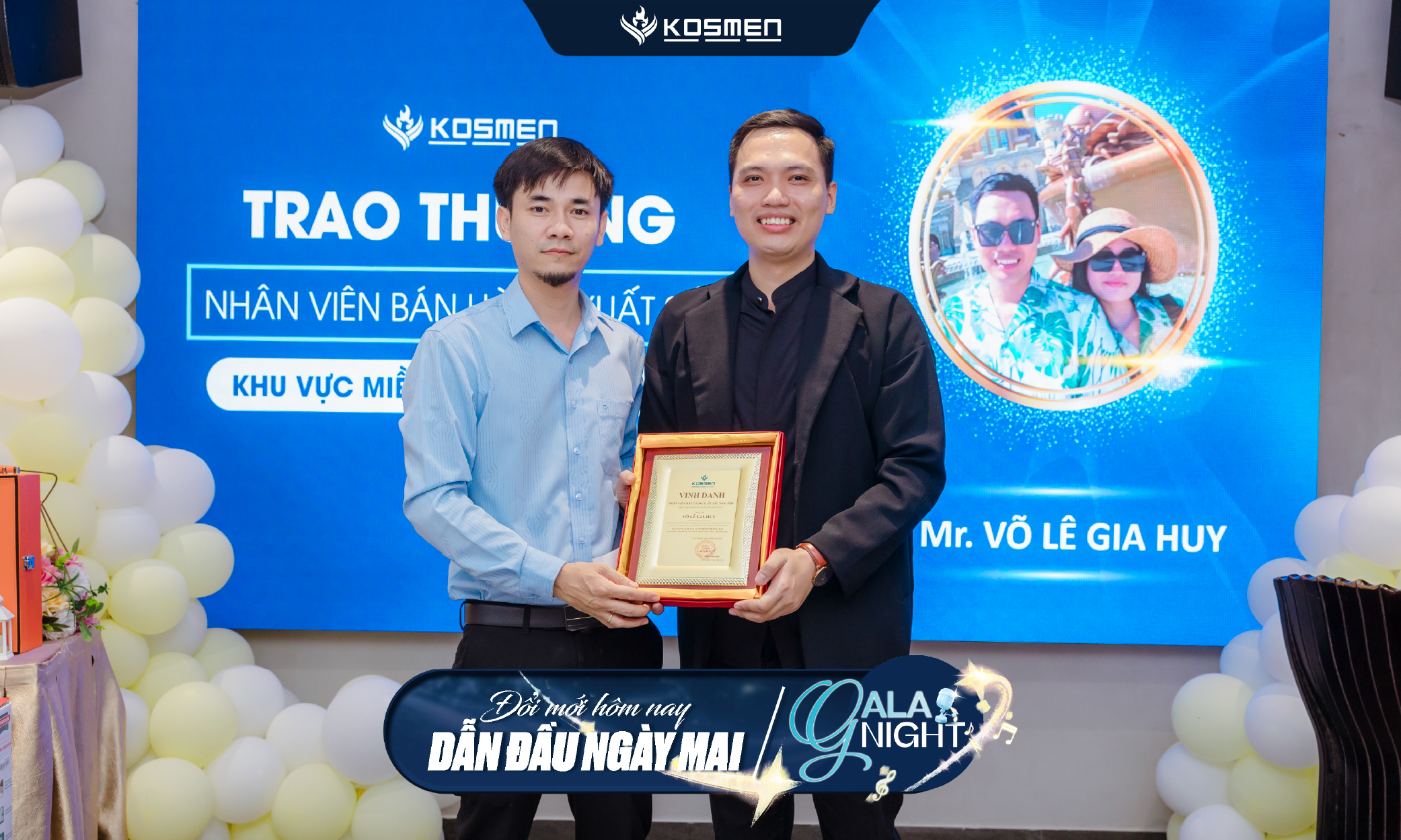 Vinh danh nhân viên bán hàng xuất sắc nhất năm