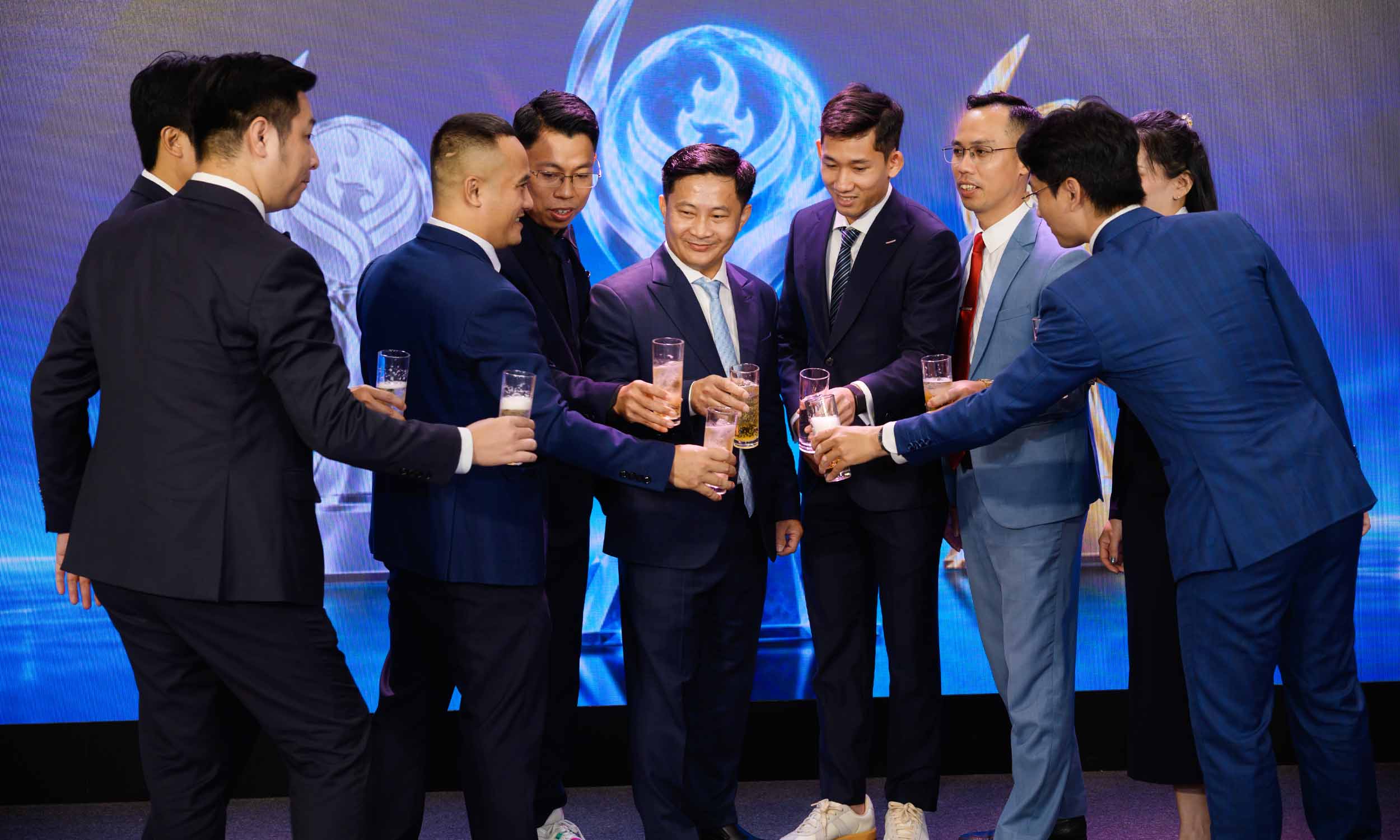 Nghi thức mở đầu buổi lễ k&yacute; kết của ban l&atilde;nh đạo Kosmen-3