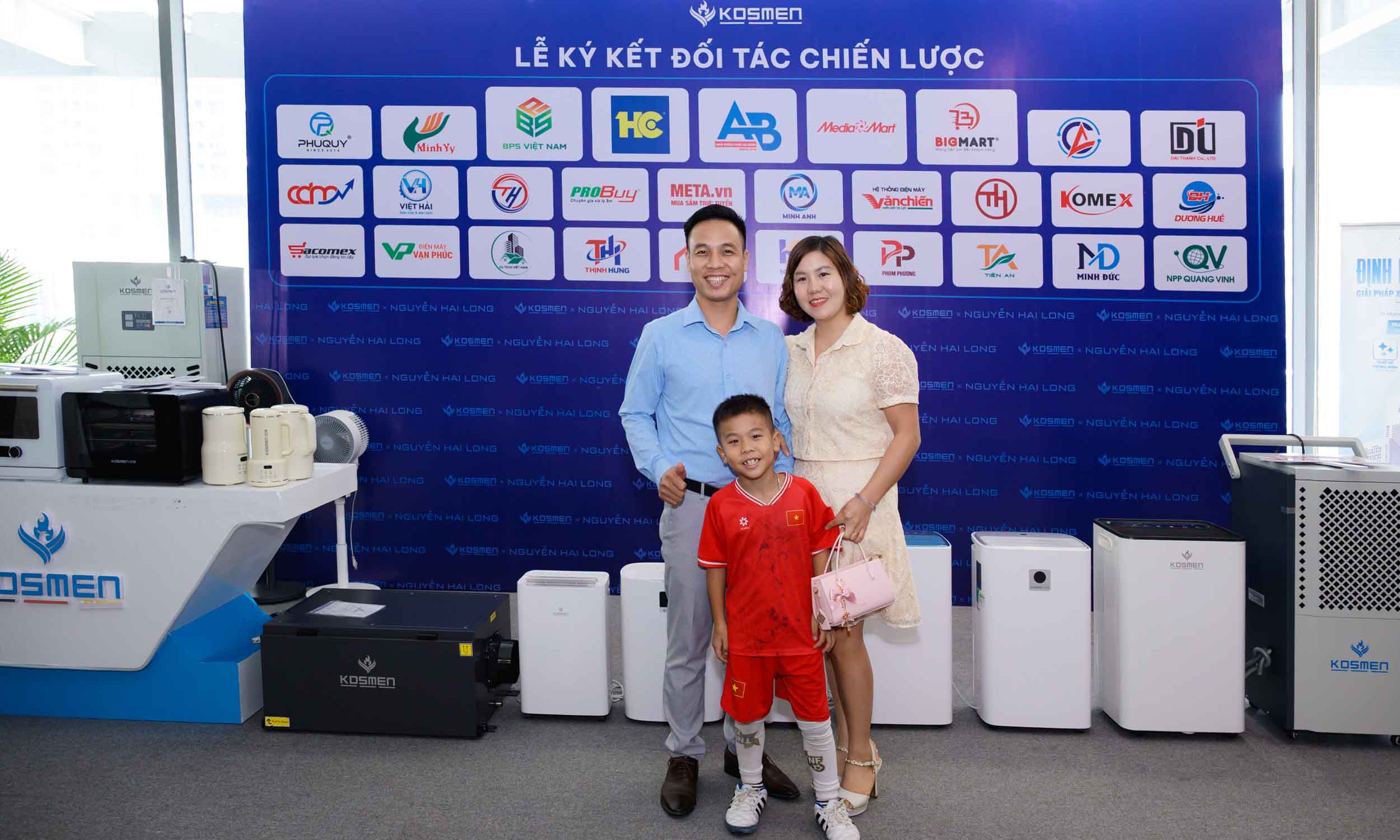 le-ky-ket-doi-tac-chien-luoc-kosmen-52
