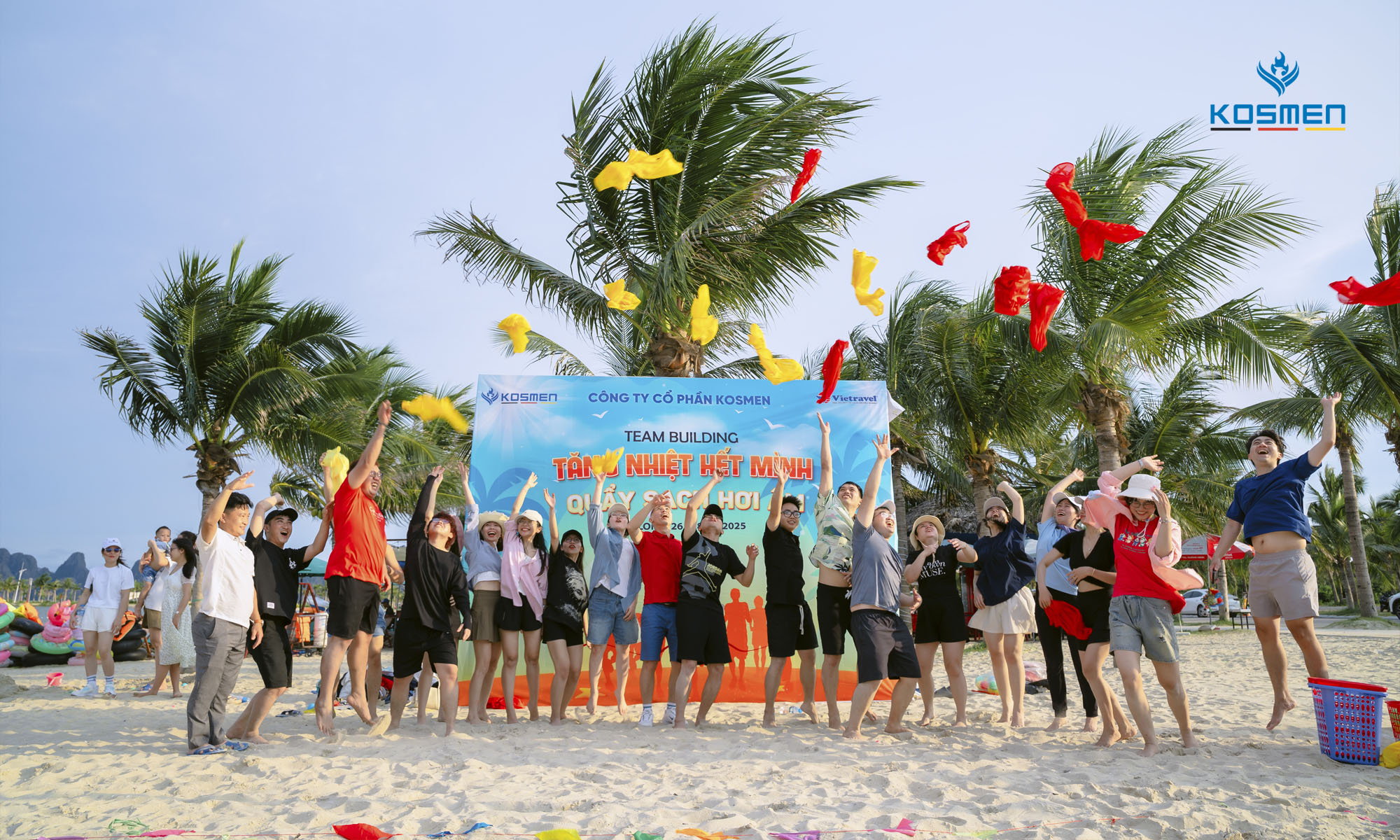 The vibrant teambuilding program of Kosmen at Tuan Chau Beach