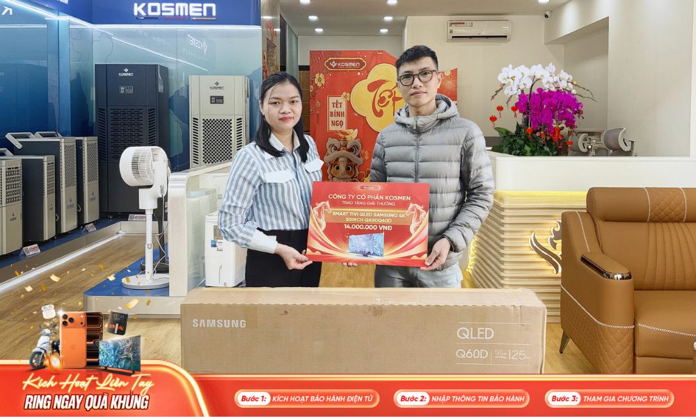 Kosmen trao giải thưởng Smart Tivi QLED Samsung 4K 50Inch cho kh&aacute;ch h&agrave;ng may mắn