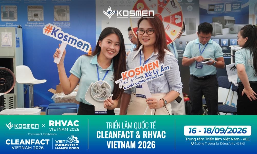 Visitors Win Prizes At Kosmen Booth